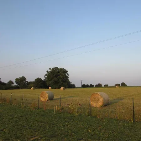 Holiday home Les Graines Du Pairet *